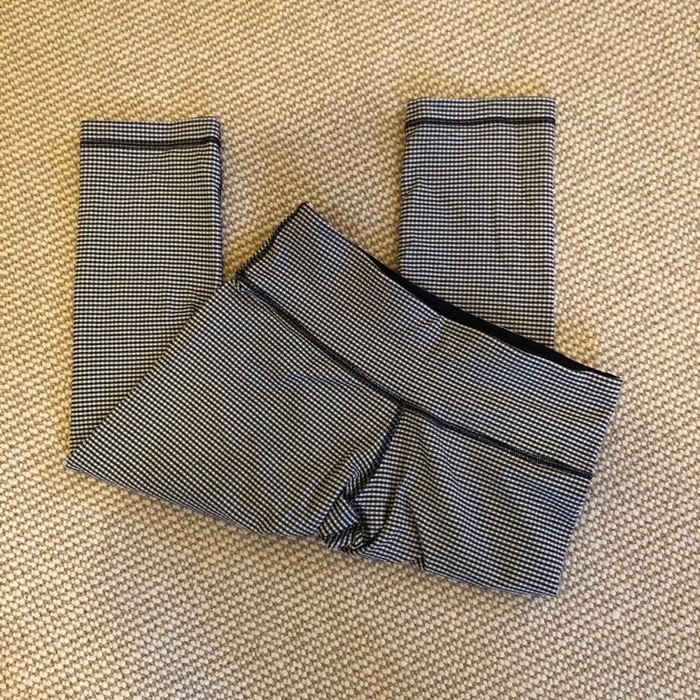 Lululemon cropped leggings